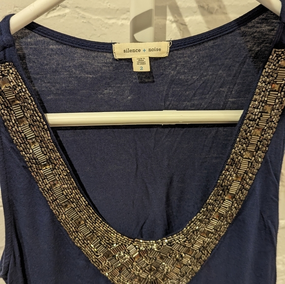 3/$30 Silence + Noise dress - Picture 2 of 4